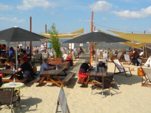 Die Schirmbar in Duhnen am Strand